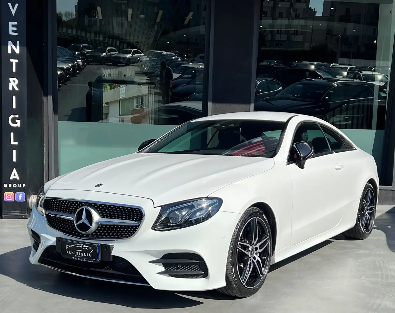 Mercedes-Benz E 220 Coupe d Premium auto Blanc - 1