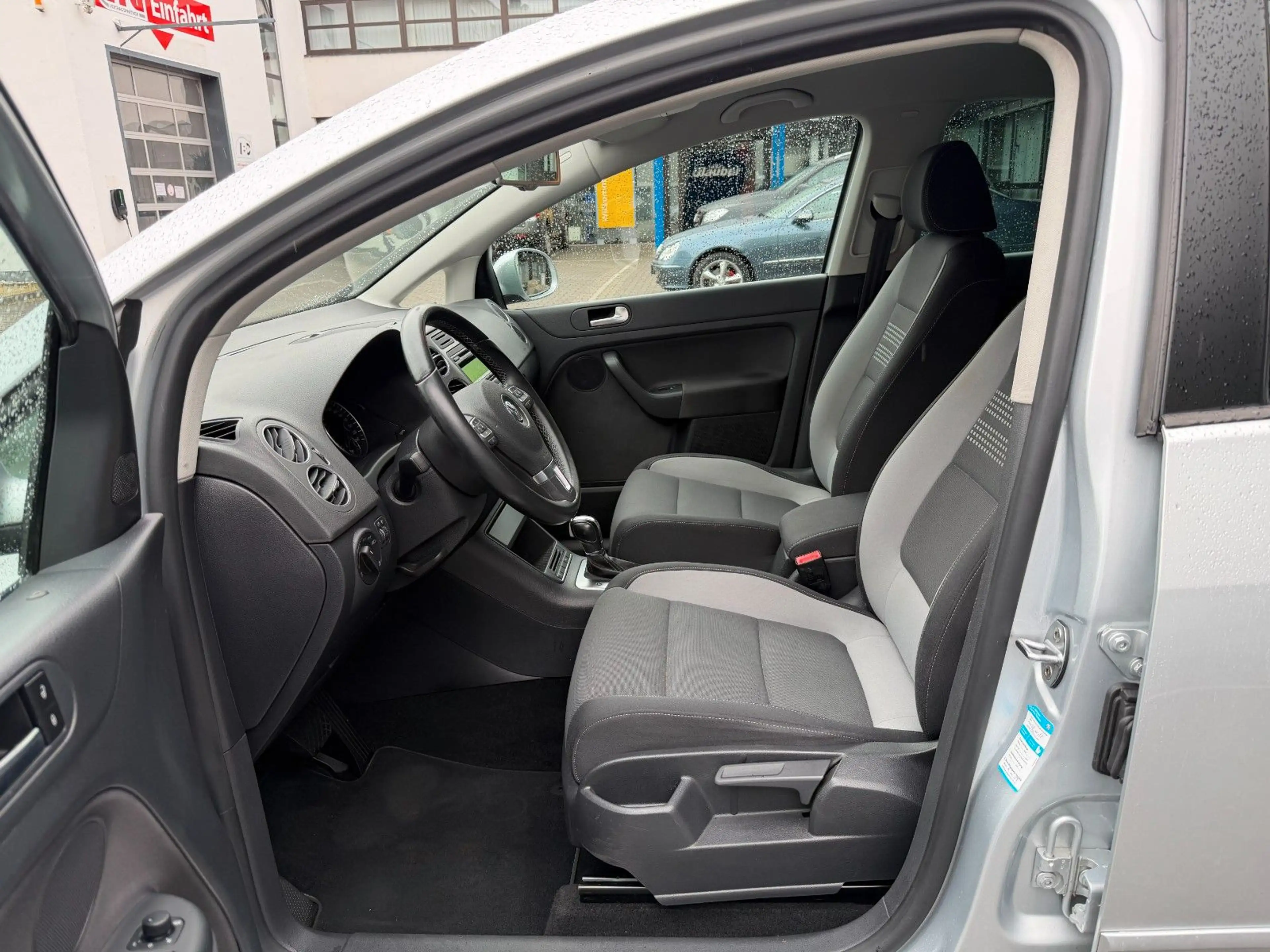 Volkswagen Golf Plus VI 1.2 Life/DSG/SHZ/PDC/2.Hand — photo 9