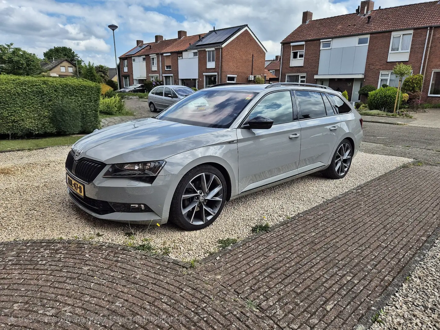Skoda Superb Combi 1.8 TSI SportLine - 1