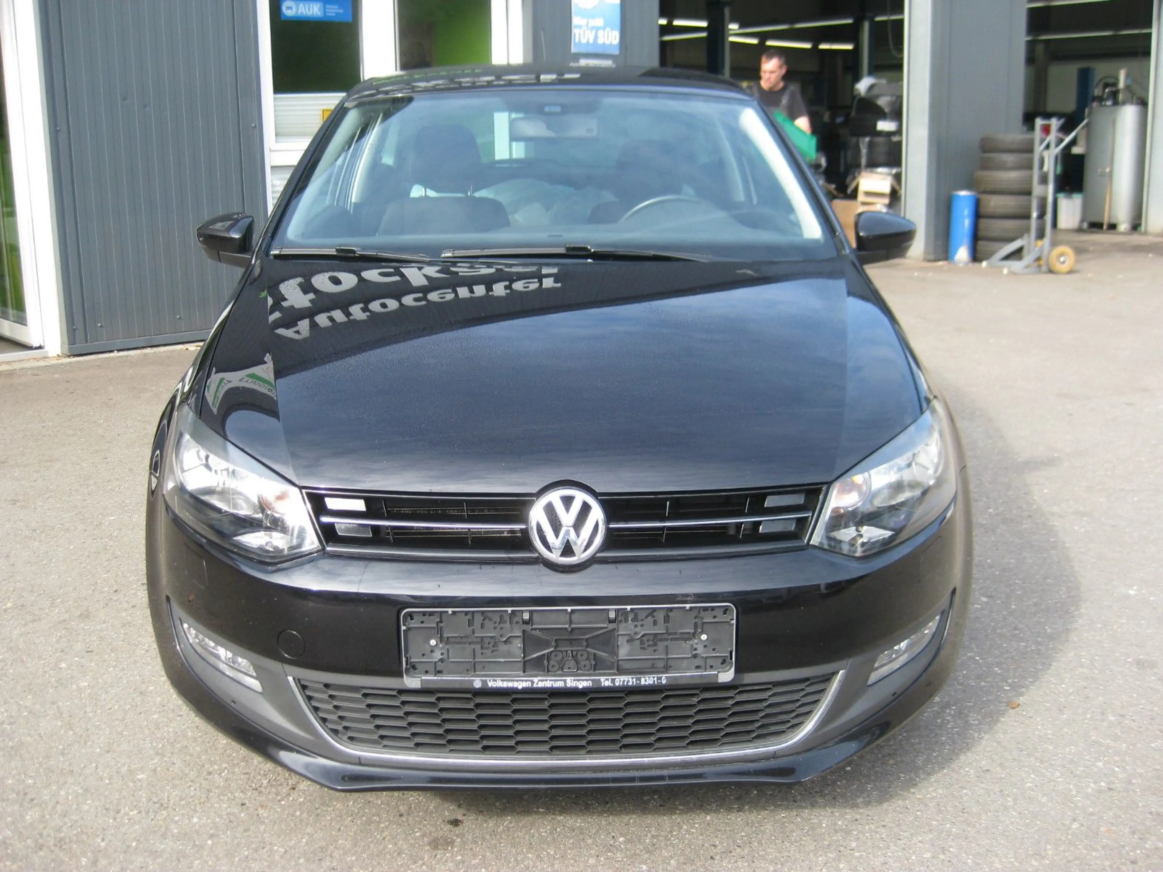 Volkswagen Polo V 1.2 Life "NEUE BREMSEN" — photo 2