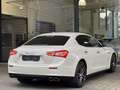 Maserati Ghibli 3.0d AUTOM. BIXENON-CUIR ELEC-GPS-JA19-PDC-GAR 1AN Blanc - thumbnail 4