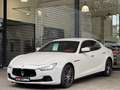 Maserati Ghibli 3.0d AUTOM. BIXENON-CUIR ELEC-GPS-JA19-PDC-GAR 1AN Blanc - thumbnail 1