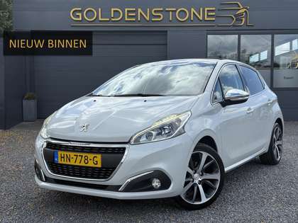 Peugeot 208 1.2 PureTech Première 2e Eigenaar,Navi,Pano,110pk,