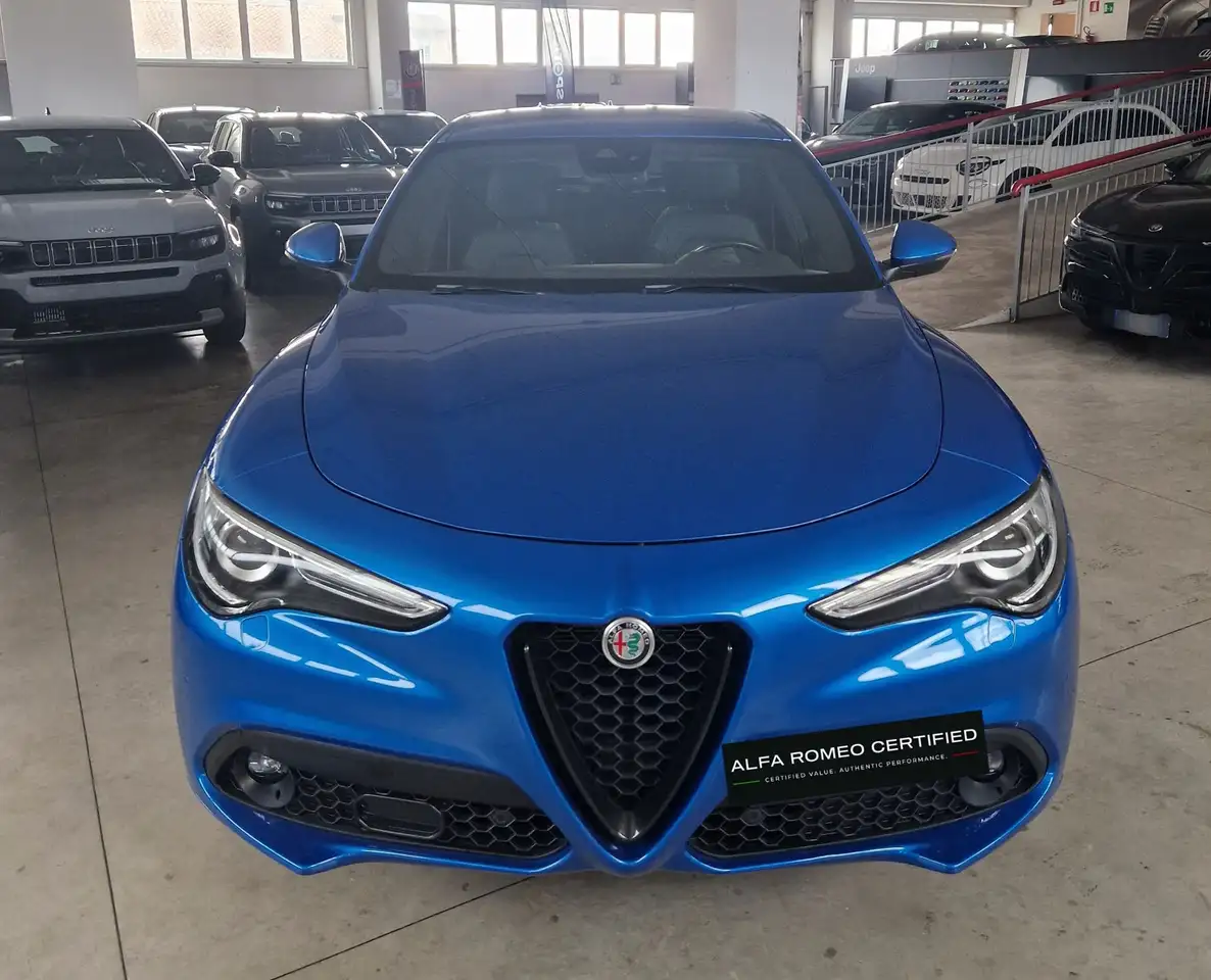 Alfa Romeo Stelvio 2021