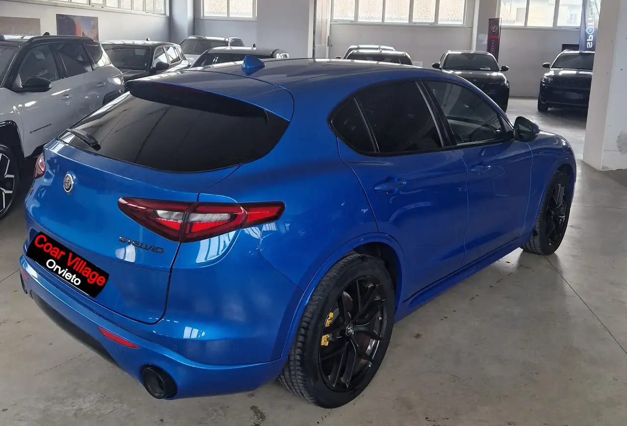 Alfa Romeo Stelvio 2021