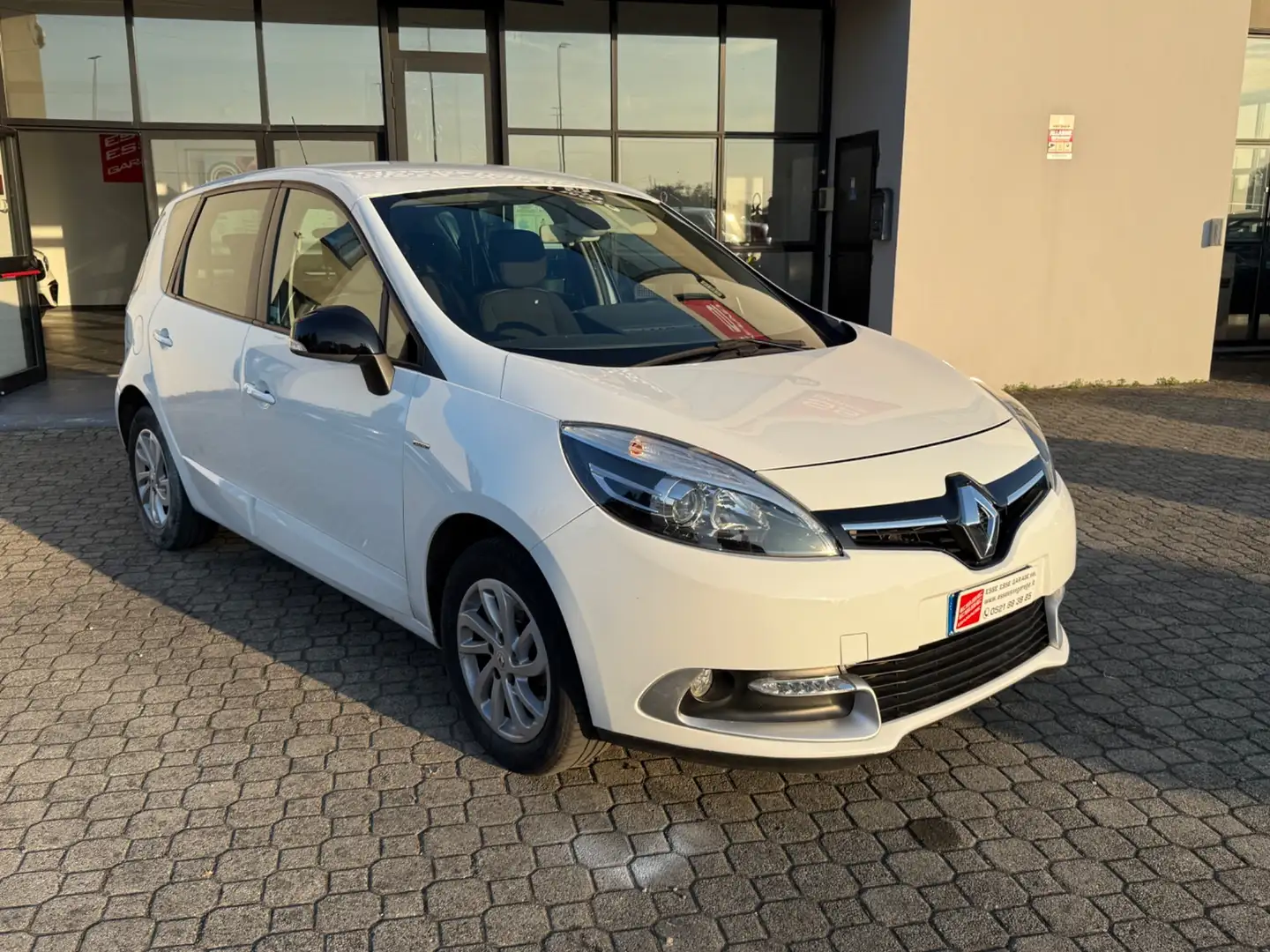 Renault Scenic Scénic XMod 1.5 dCi 110CV Start&Stop Energy Blanc - 2
