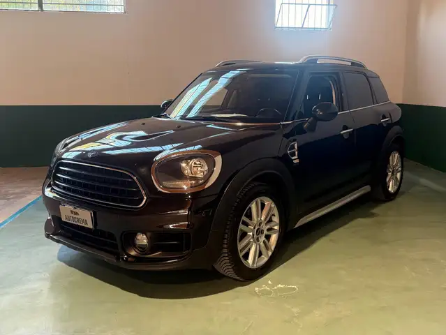 MINI Cooper D Countryman Mini Countryman F60 2017 2.0 Business auto
