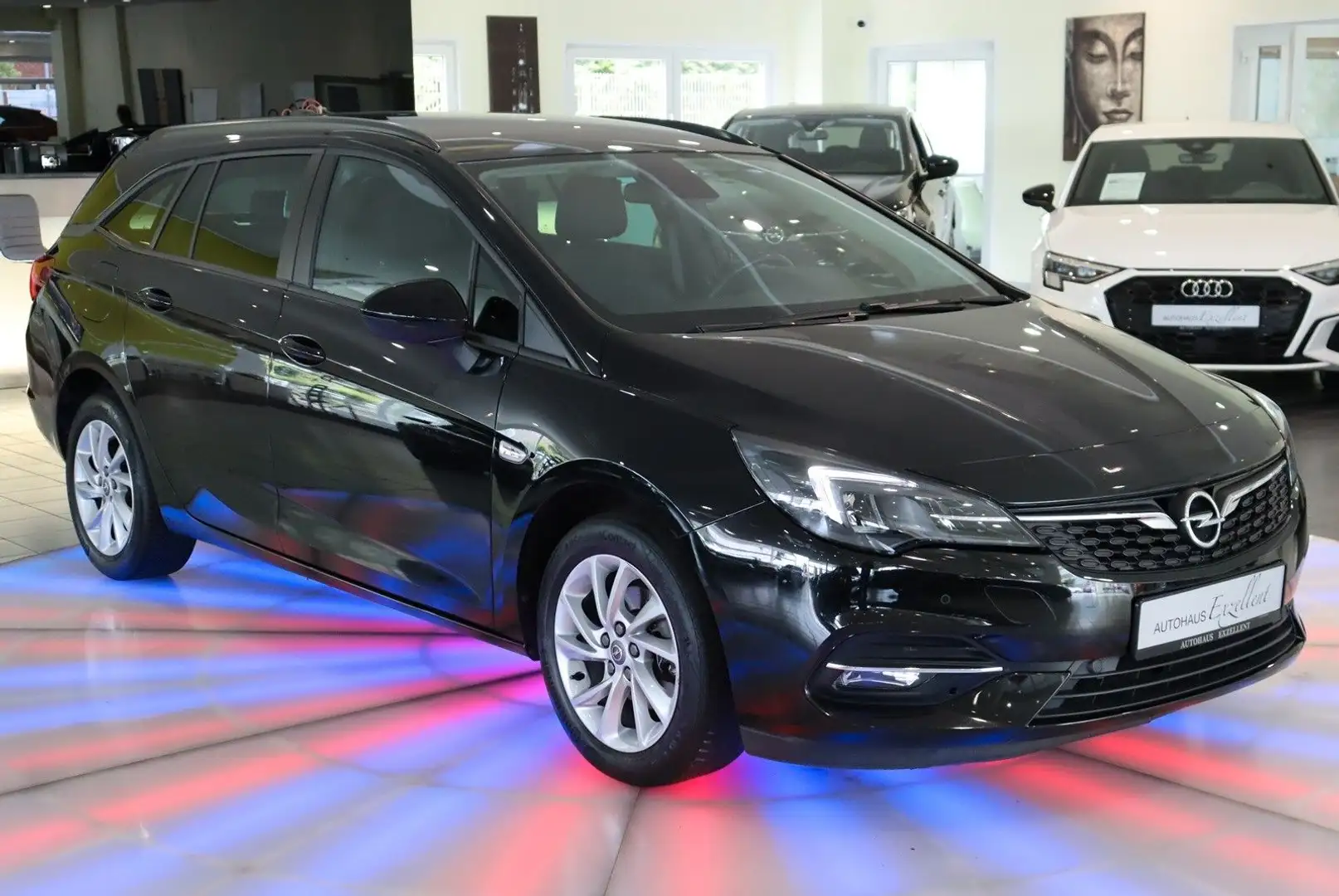 Opel Astra Sports Tourer Edition*NAVI*KAMERA*LHZ*LED* Schwarz - 2