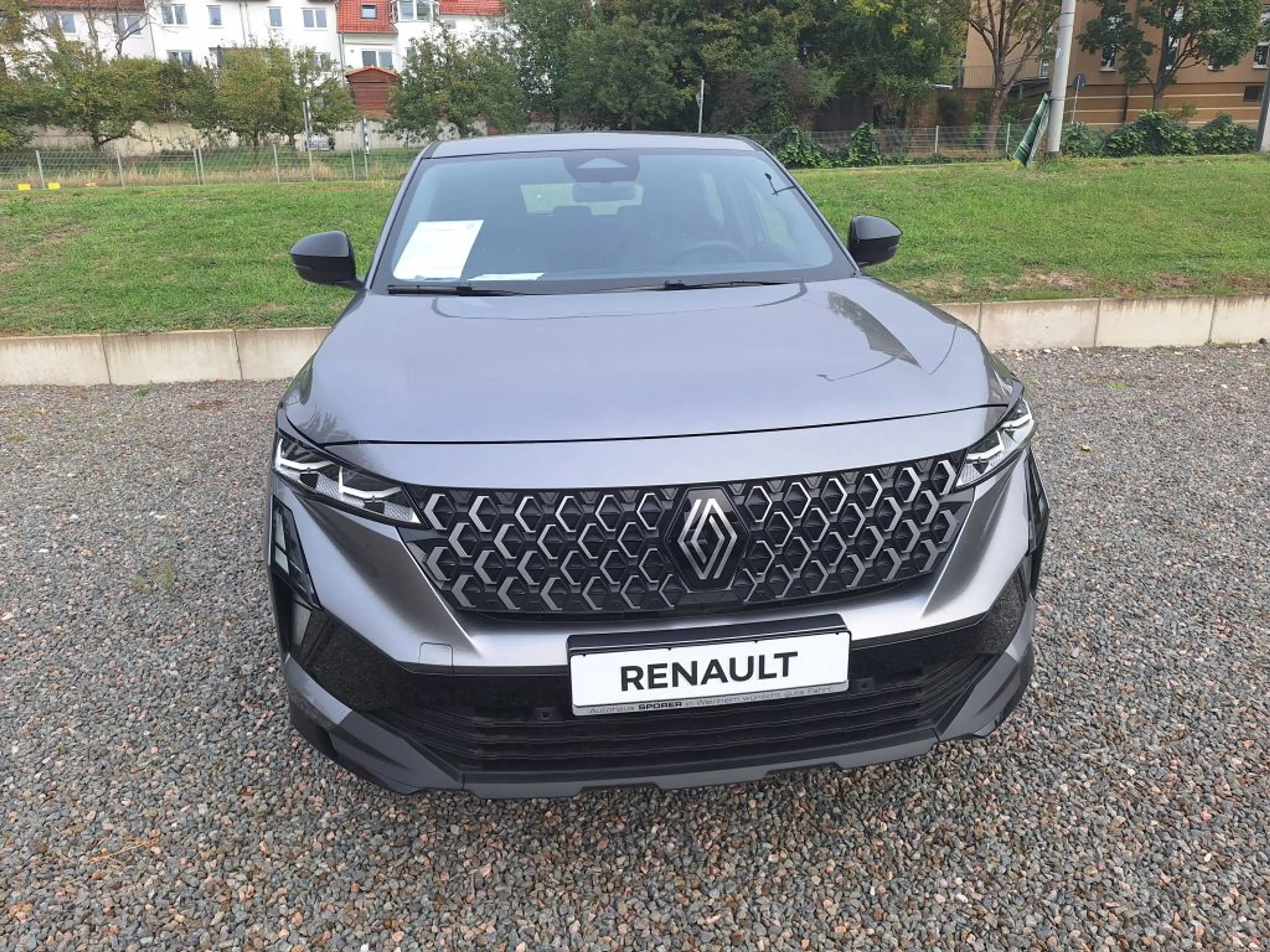 Renault Austral E-Tech Full Hybrid 200 Evolution — photo 4
