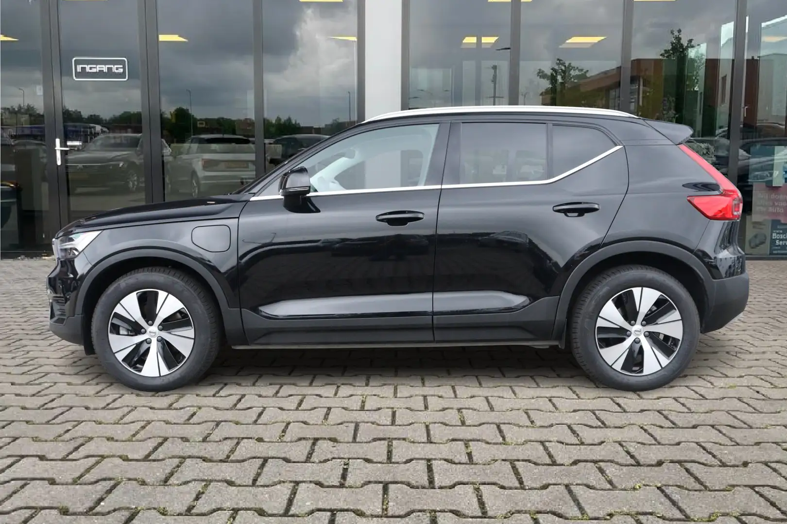 Volvo XC40 1.5 T4 Recharge Inscription | ACC | Camera | Keyle Zwart - 2