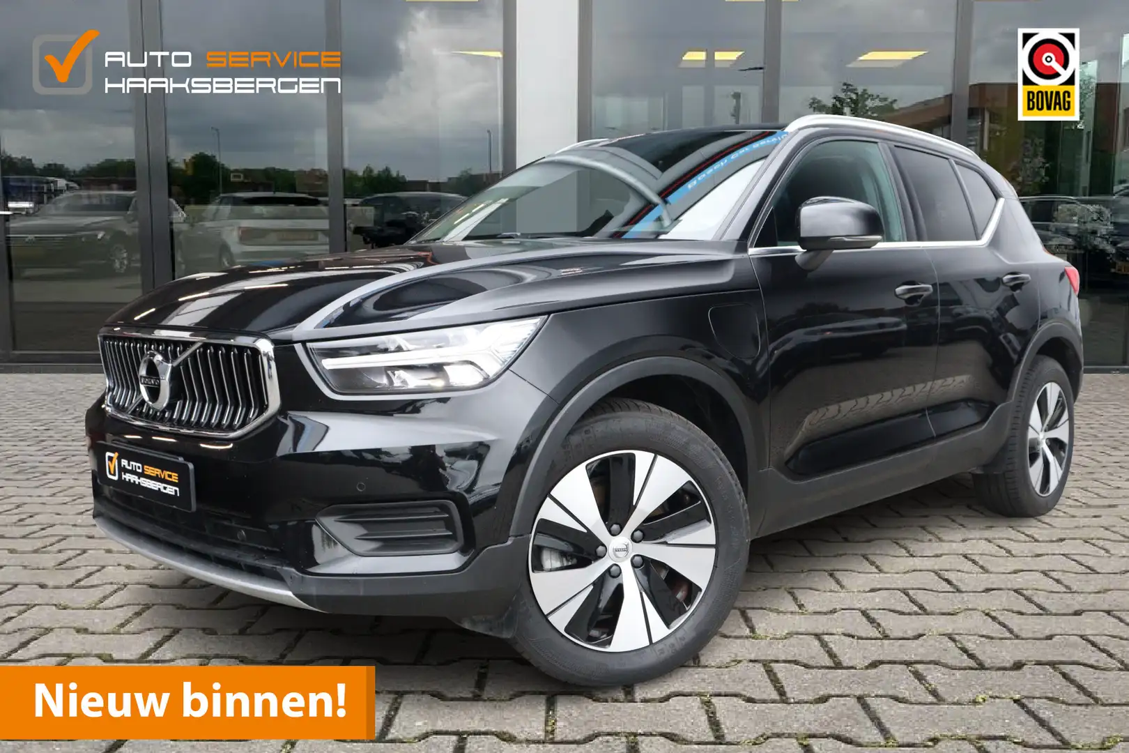 Volvo XC40 1.5 T4 Recharge Inscription | ACC | Camera | Keyle Zwart - 1