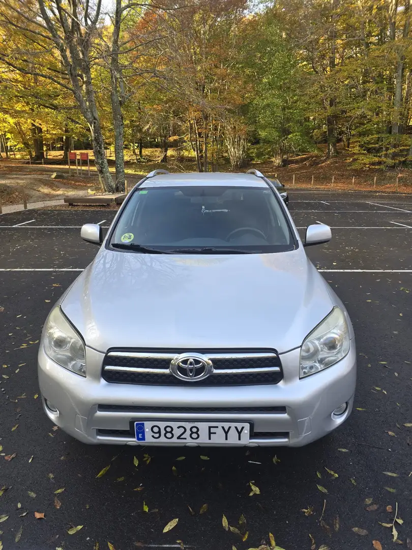 Toyota RAV 4 RAV-4 2.2D-4D Sol - 1