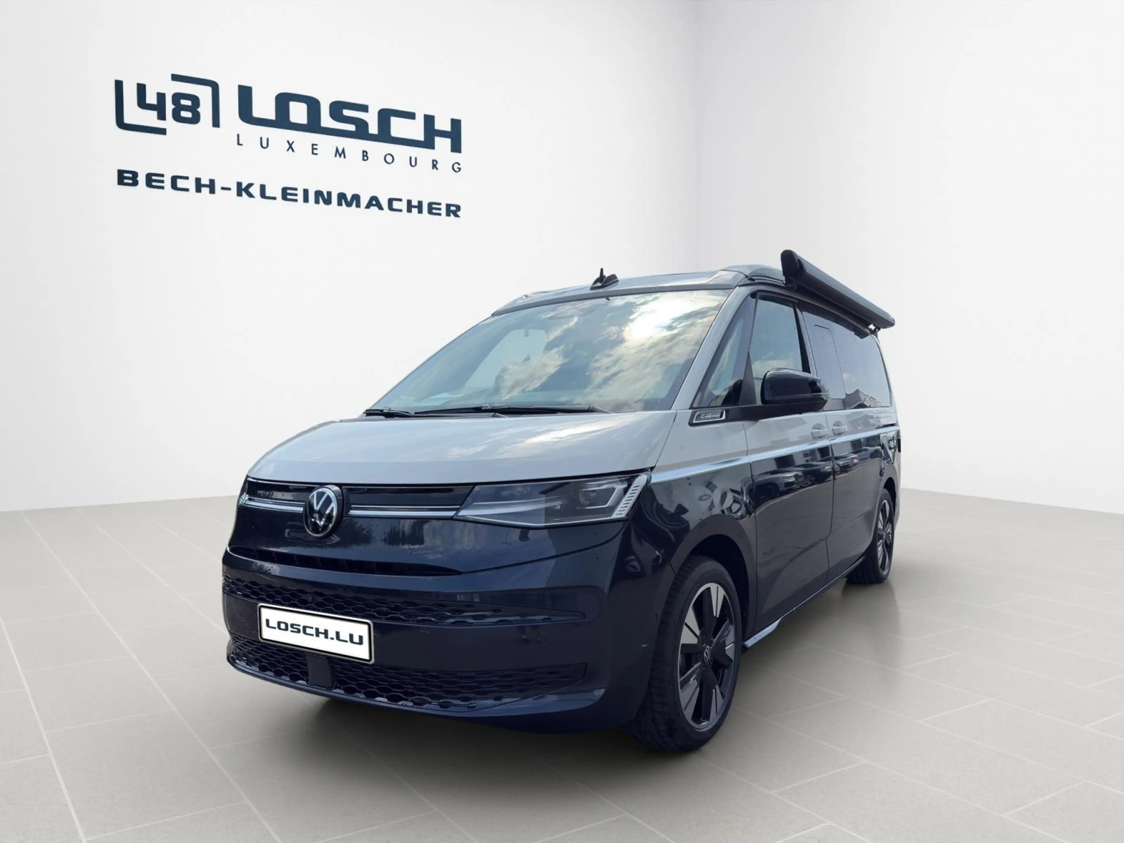 Volkswagen T7 California Ocean
