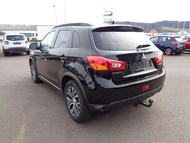 Mitsubishi Asx view 4