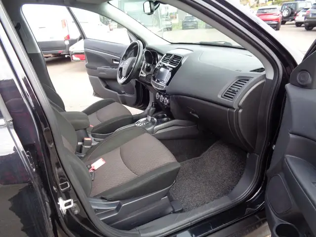 Mitsubishi Asx view 11