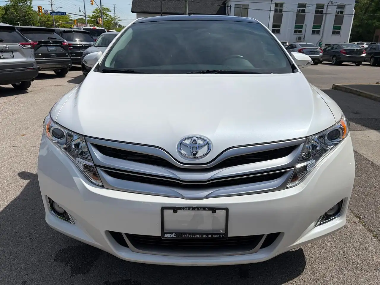 Toyota Venza photo Toyota Venza