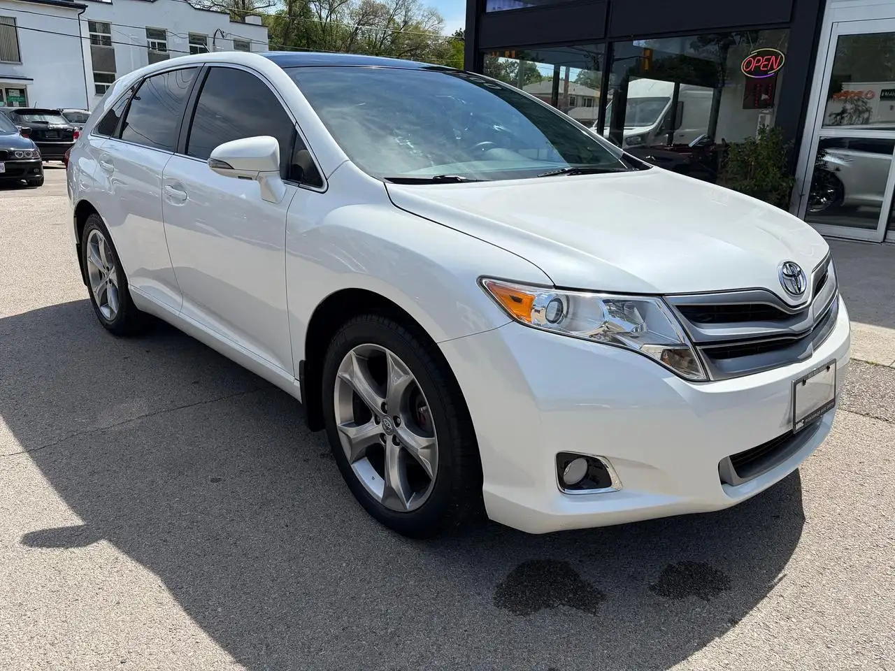 Toyota Venza photo Toyota Venza