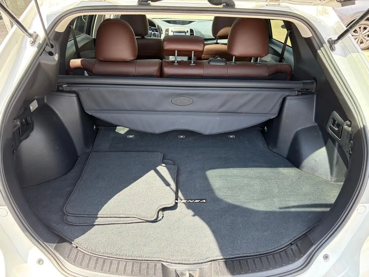 Toyota Venza photo Toyota Venza