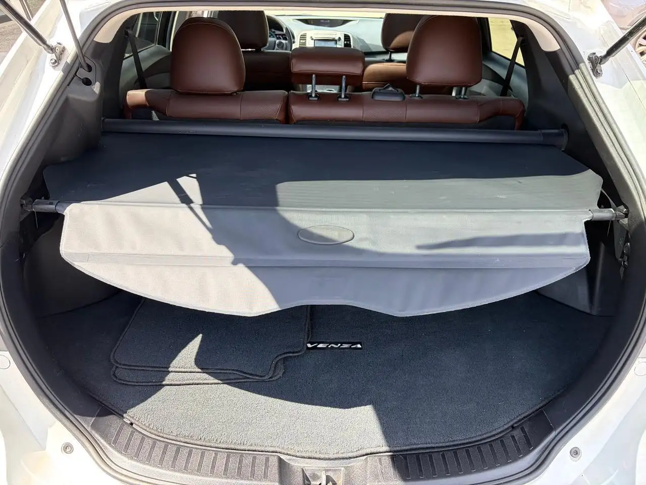 Toyota Venza photo Toyota Venza