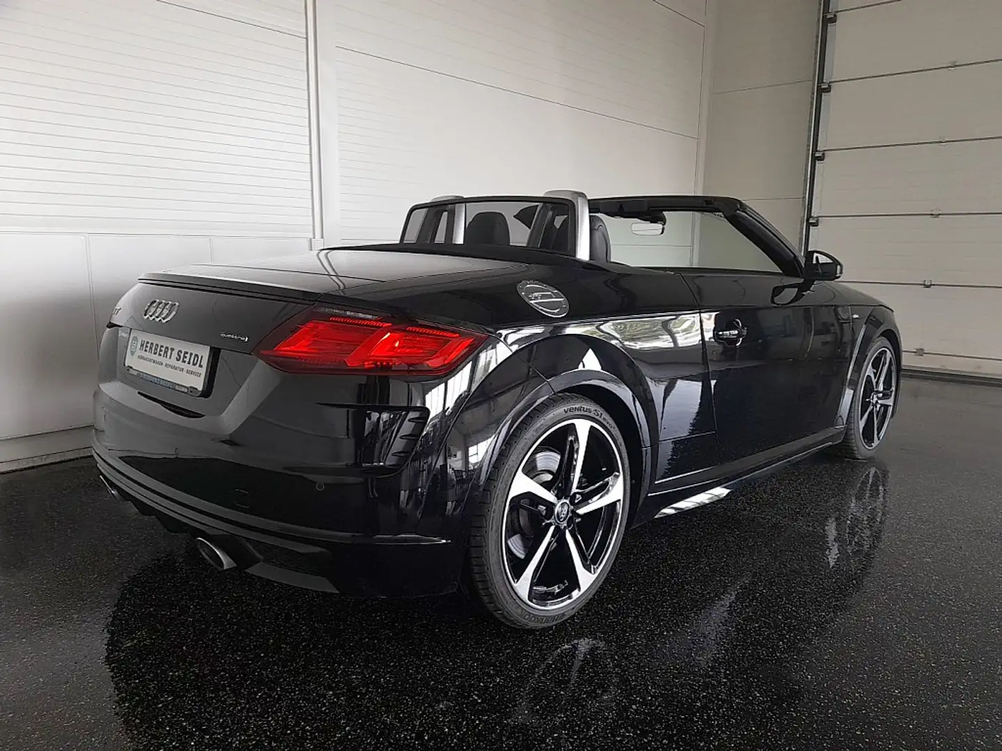 Audi TT Roadster S-LINE SELECTION 45 TFSI quattro S-tr ... Schwarz - 2