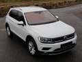 Volkswagen Tiguan TSI Highline BMT/Start-Stopp DSG ACC LED Alcantara Weiß - thumbnail 2
