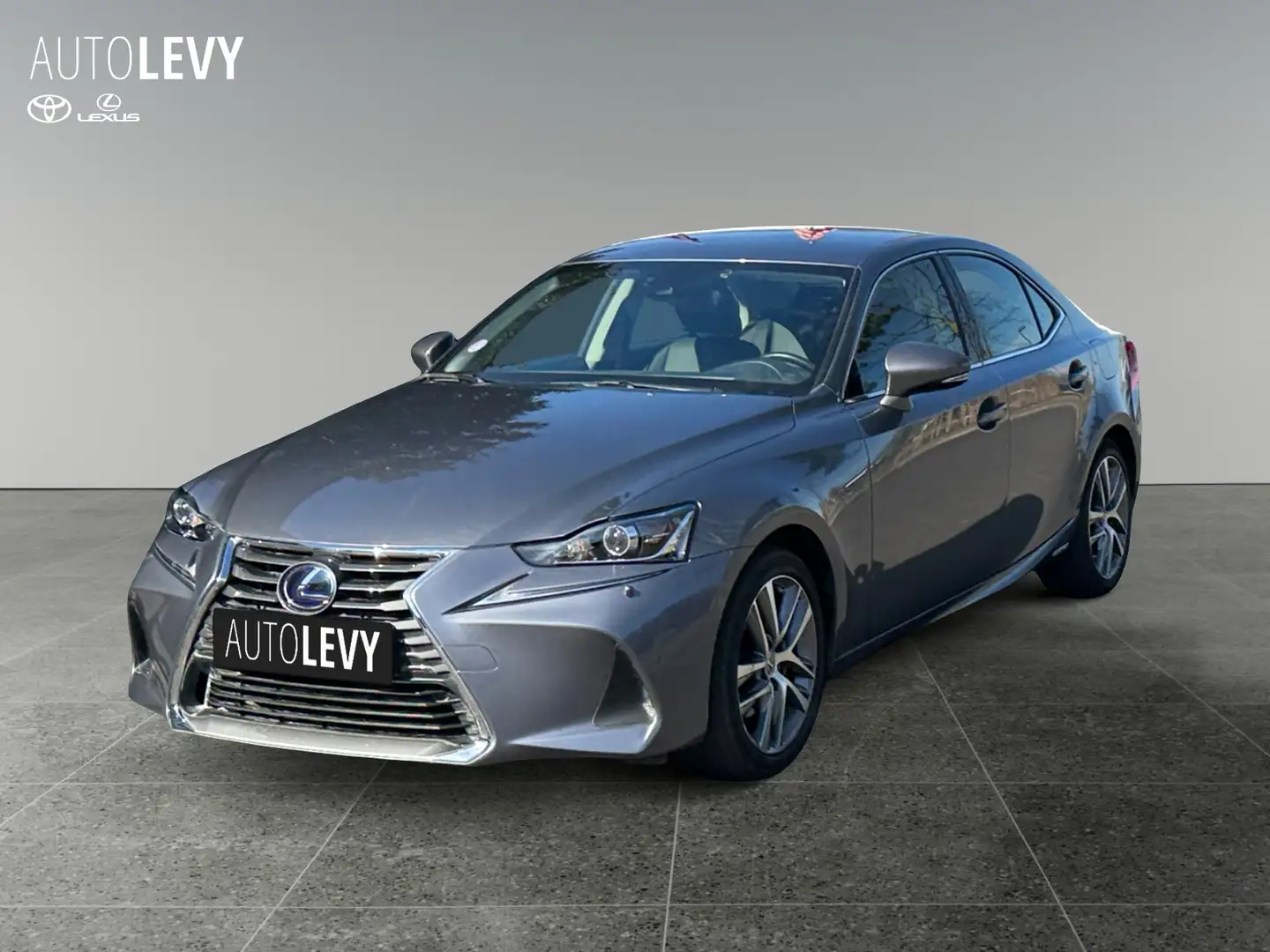 Lexus IS 300 h *NAVI*SHZ*KAMERA*LED*PDC*DAB* Szürke - 2