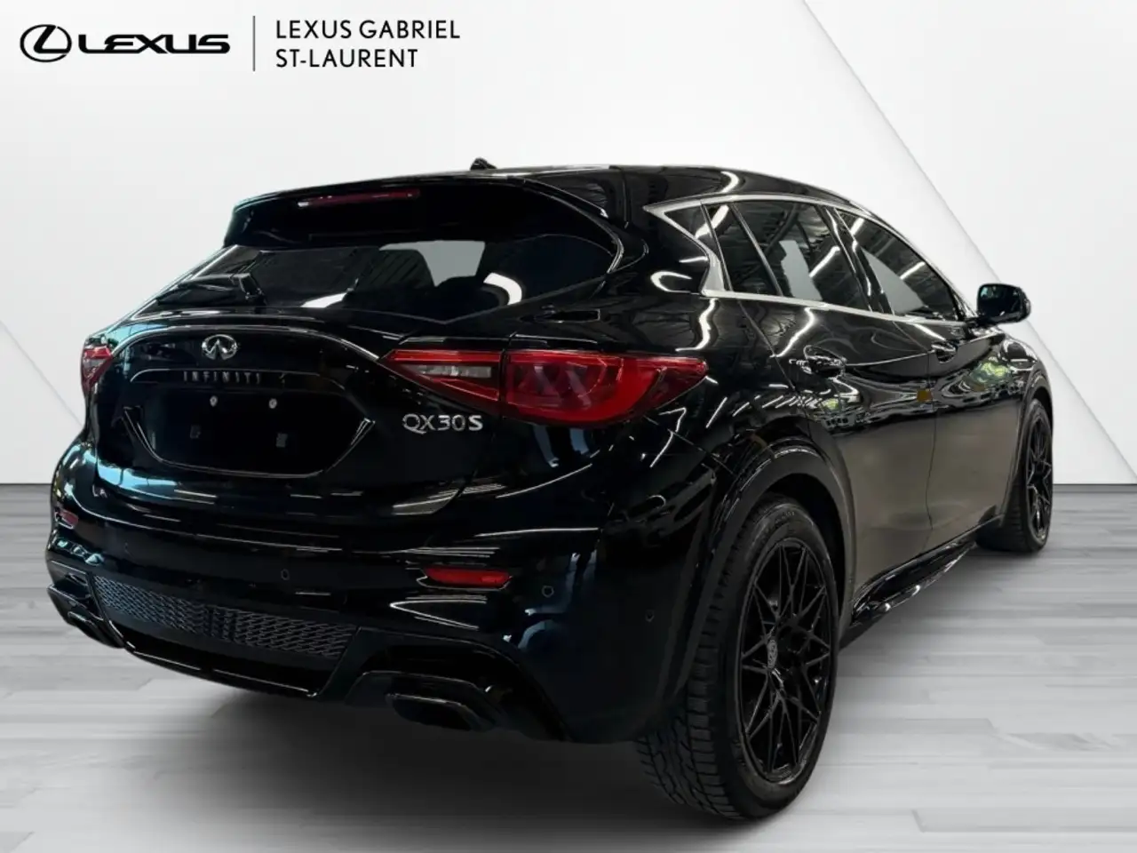 Infiniti QX30 снимка Infiniti QX30