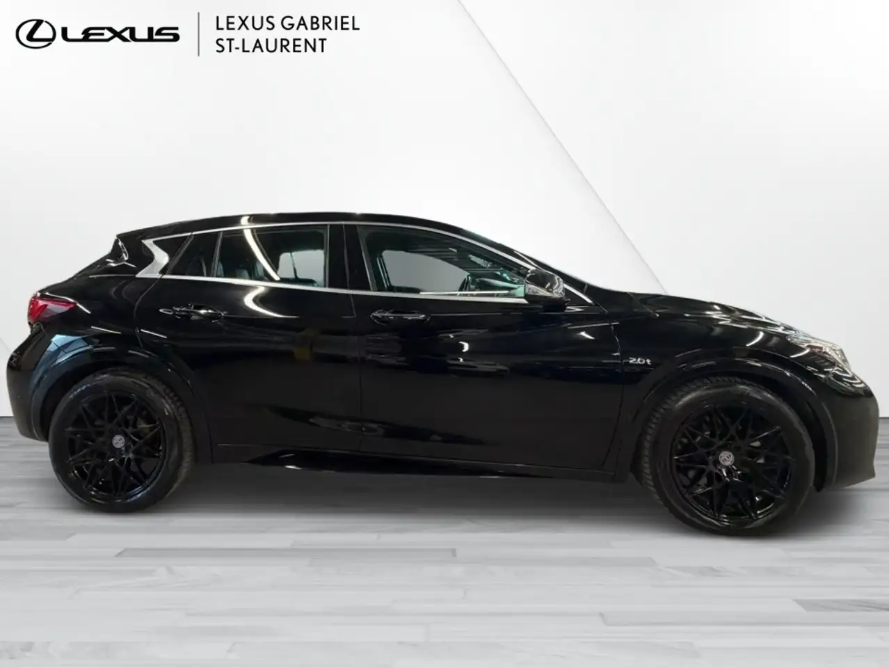 Infiniti QX30 снимка Infiniti QX30