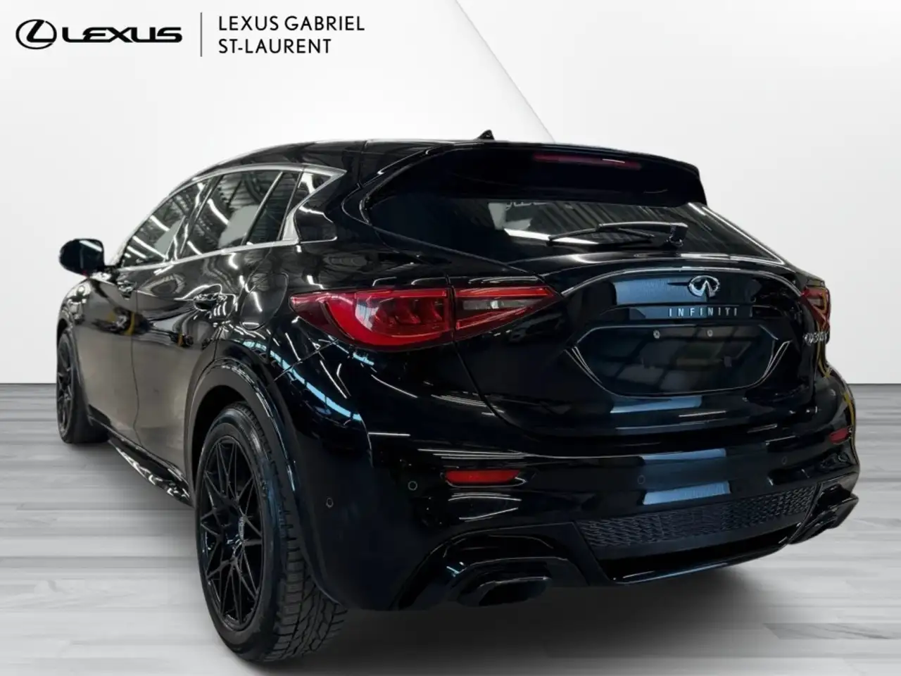 Infiniti QX30 снимка Infiniti QX30