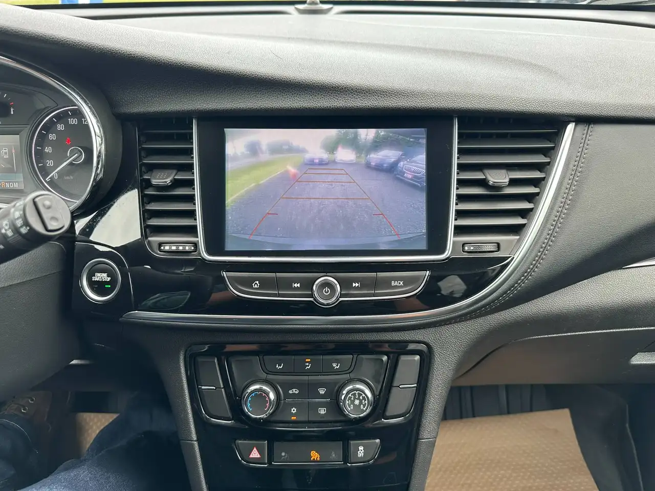 Buick Encore снимка Buick Encore
