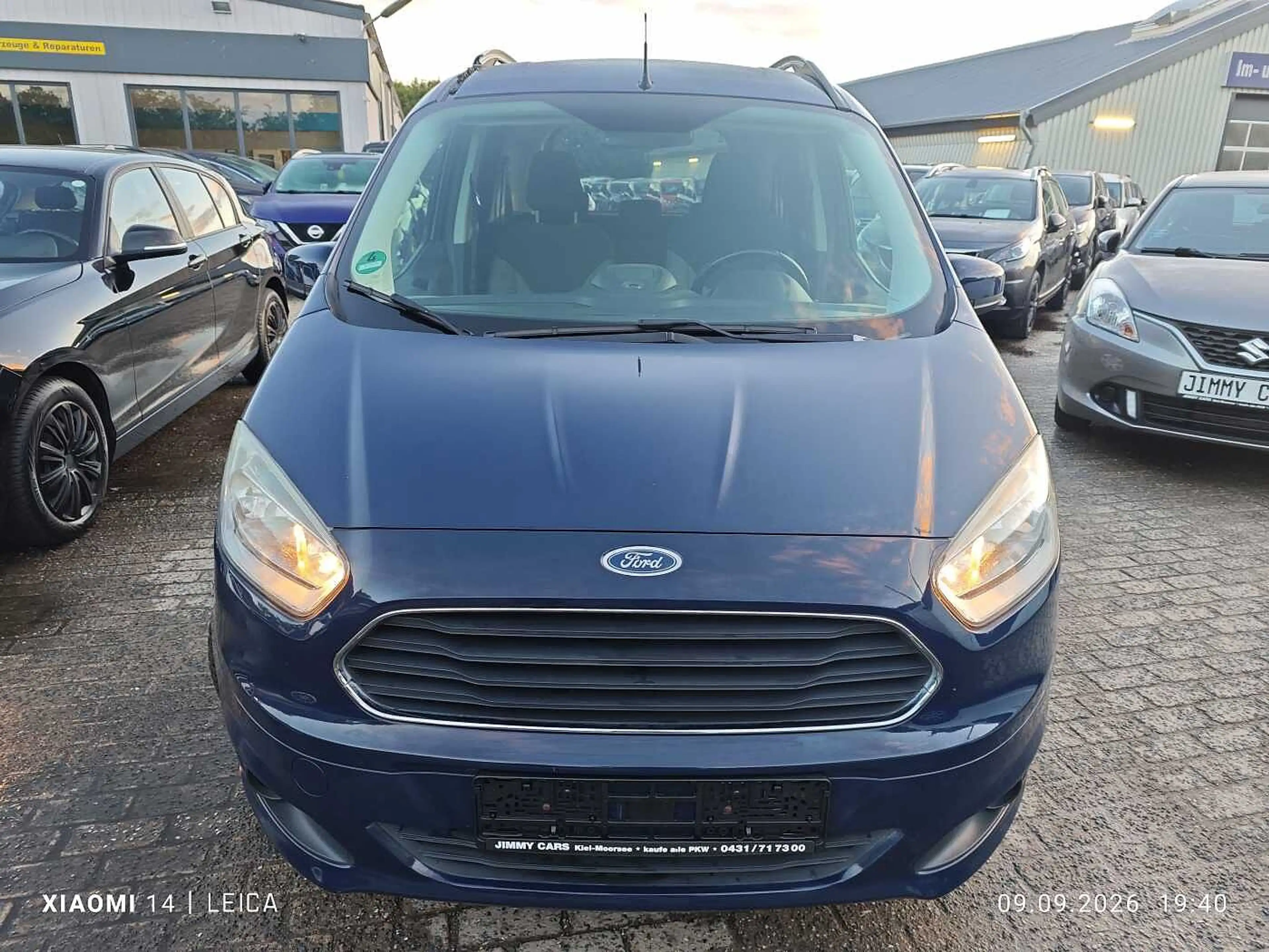 Ford Tourneo Courier Diesel 1.5 TDCi Ambiente — photo 6