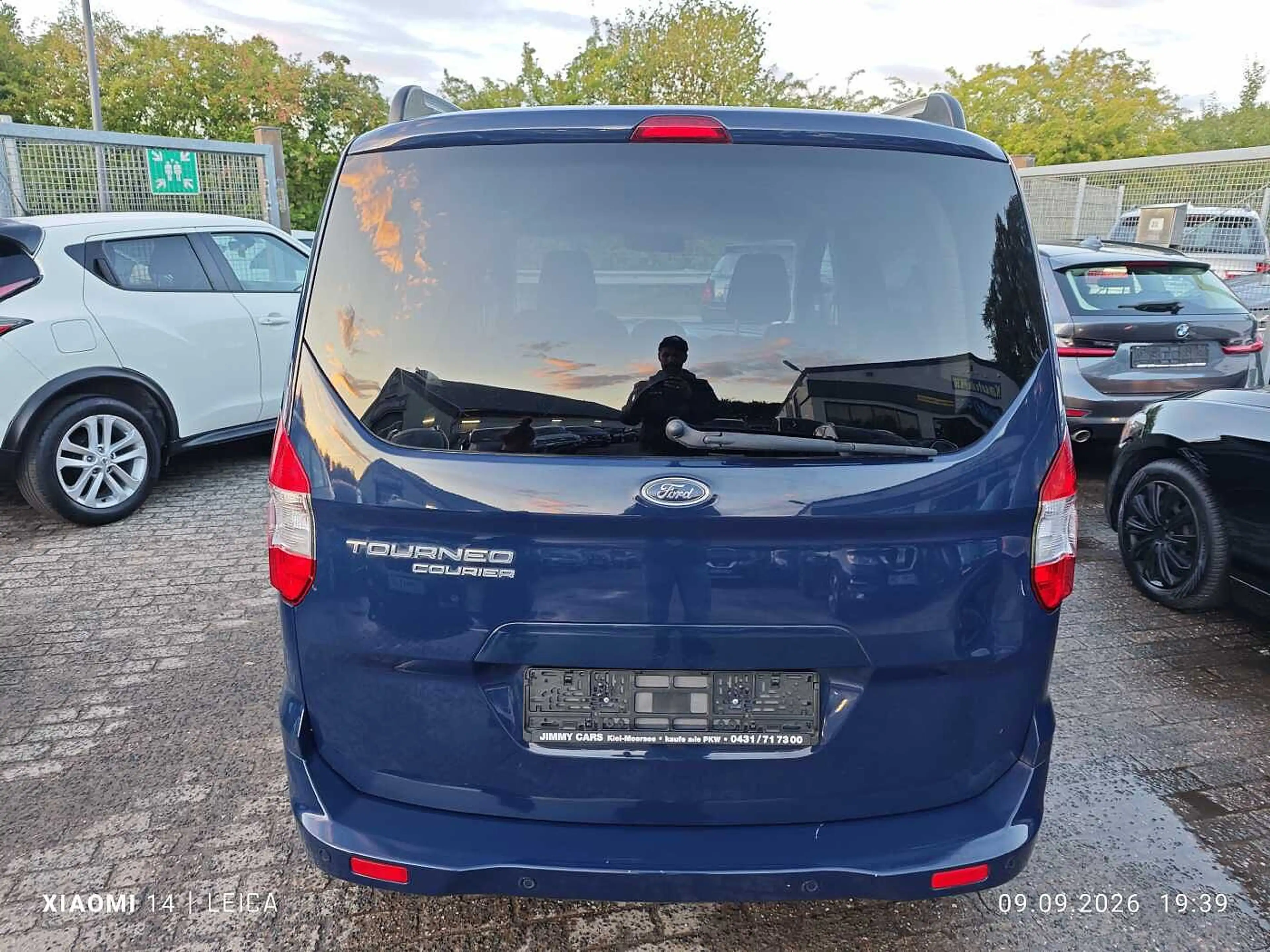 Ford Tourneo Courier Diesel 1.5 TDCi Ambiente — photo 5