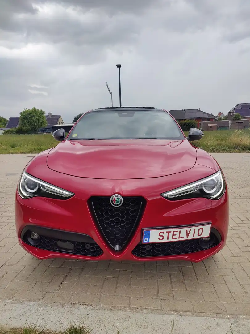 Alfa Romeo Stelvio 2.2 Diesel 16V AT8 Q4 Veloce Rouge - 2