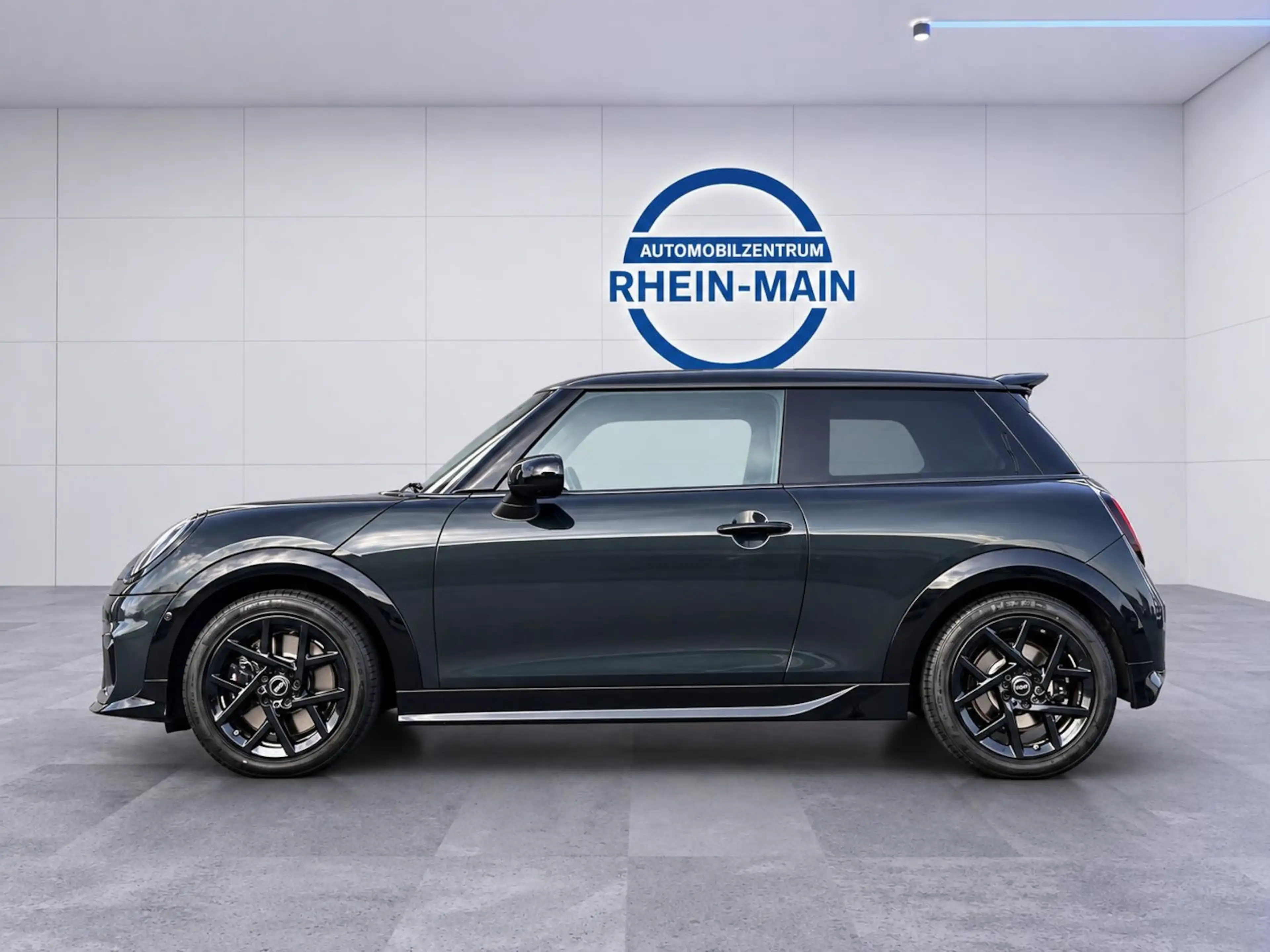 MINI John Cooper Works Cooper S Trim VOLL PANO H&K DRIVING — photo 2