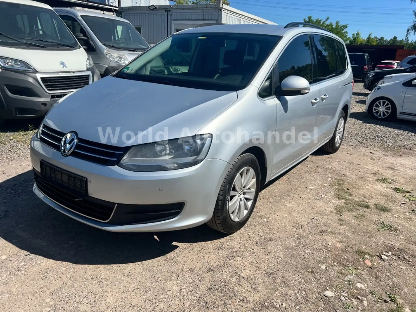 Volkswagen Sharan Comfortline BMT Plateado - 1