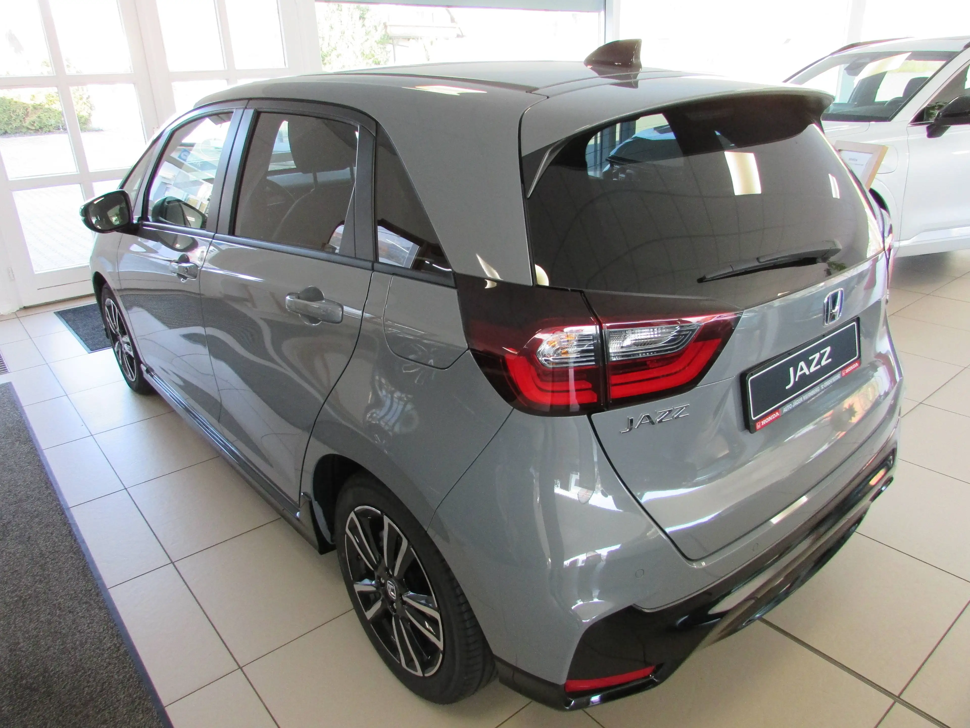 Honda Jazz 1.5 i-MMD Hybrid Advance Sport, Kamera, NAVI, ACC, LED — photo 2