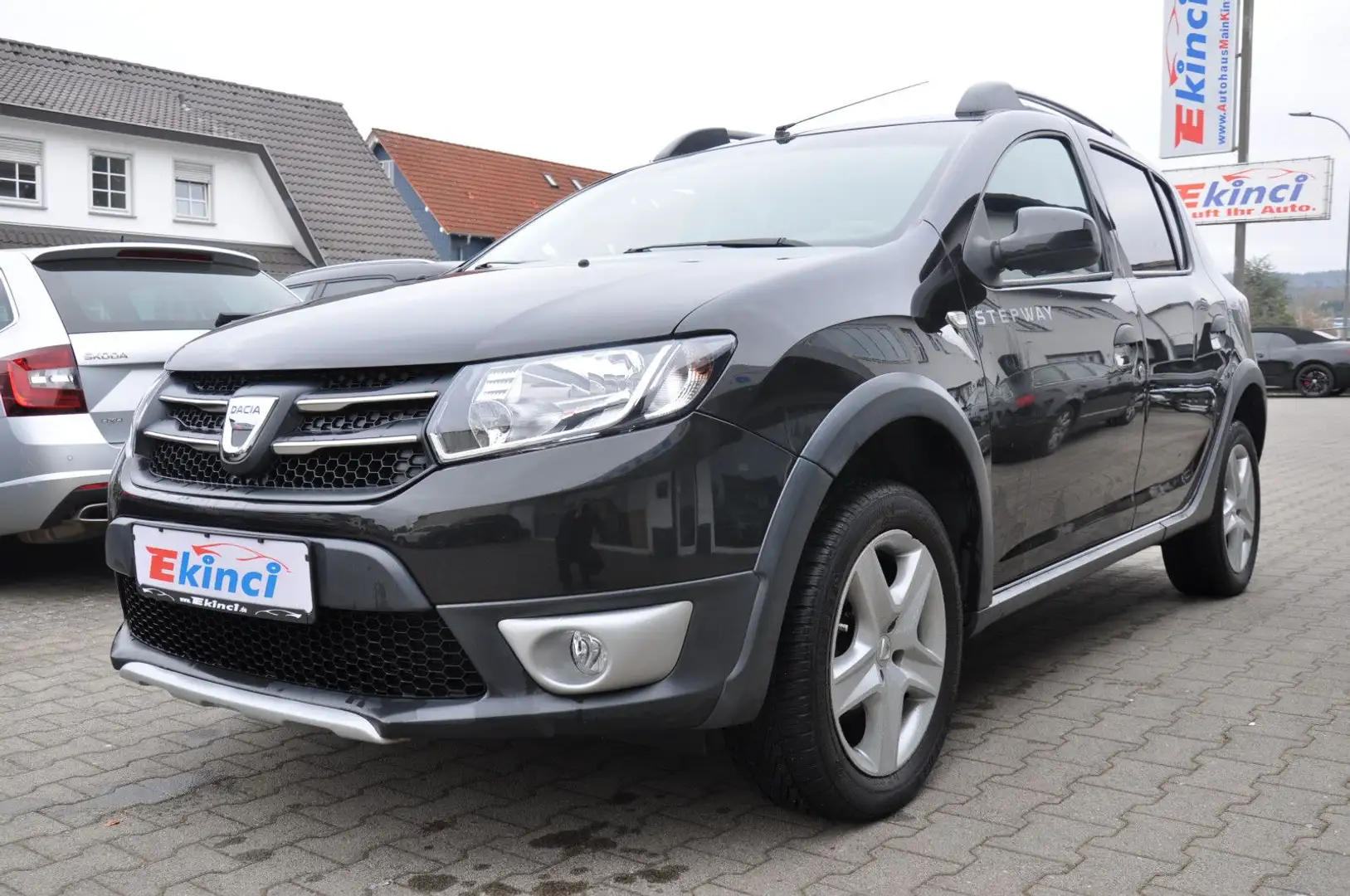 Dacia Sandero II Stepway Prestige Schwarz - 1