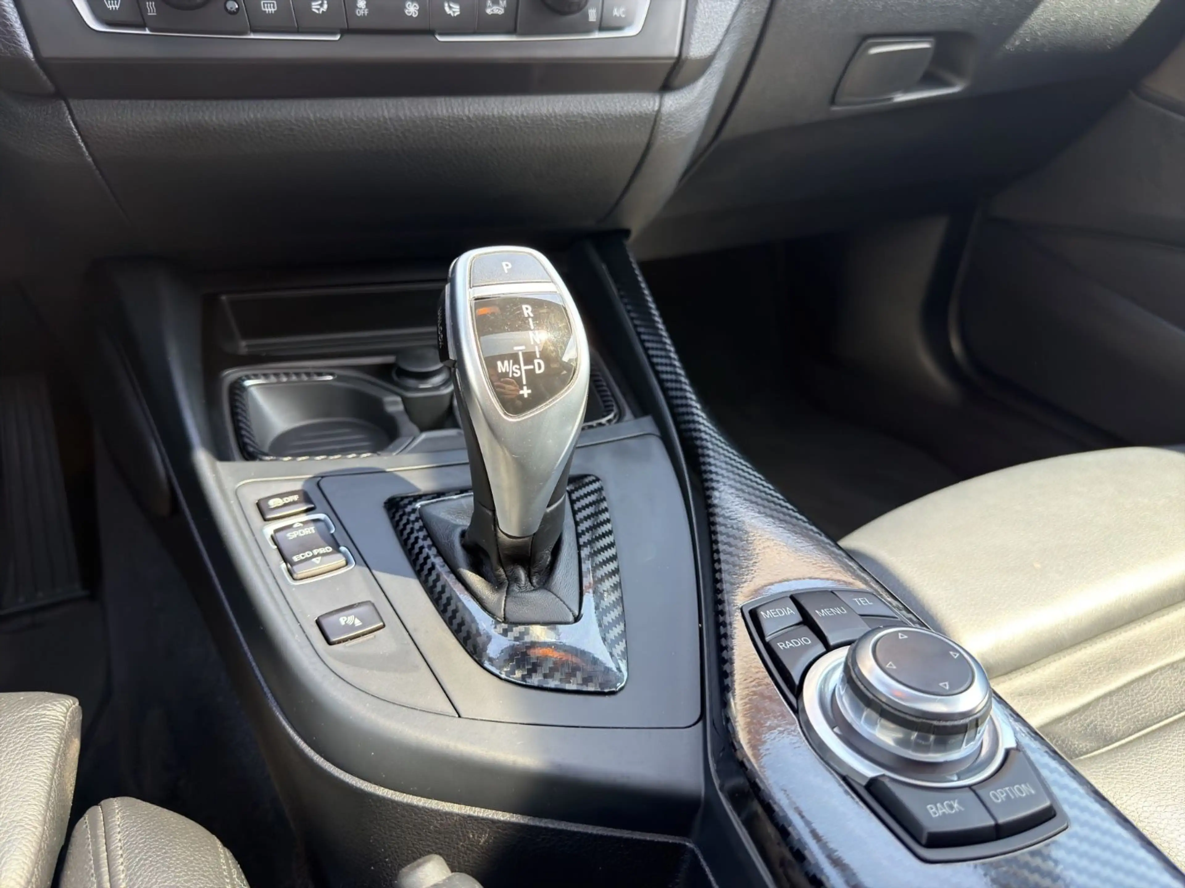 BMW 135 i xDrive *Sport*Autom.*NAVI*SHZ*PDC* — photo 15