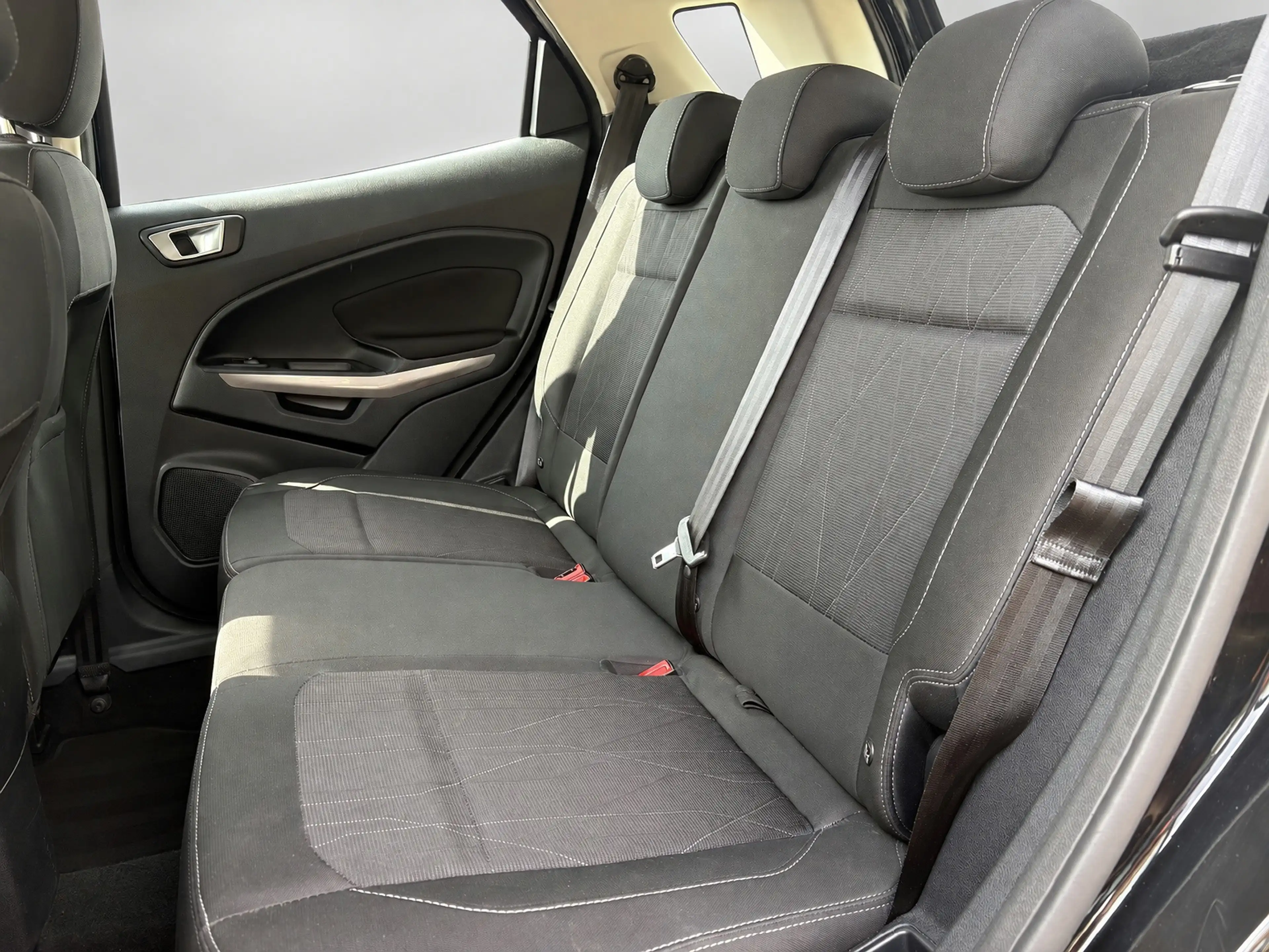 Ford EcoSport 1.0 EcoBoost Trend Ultimate — photo 9