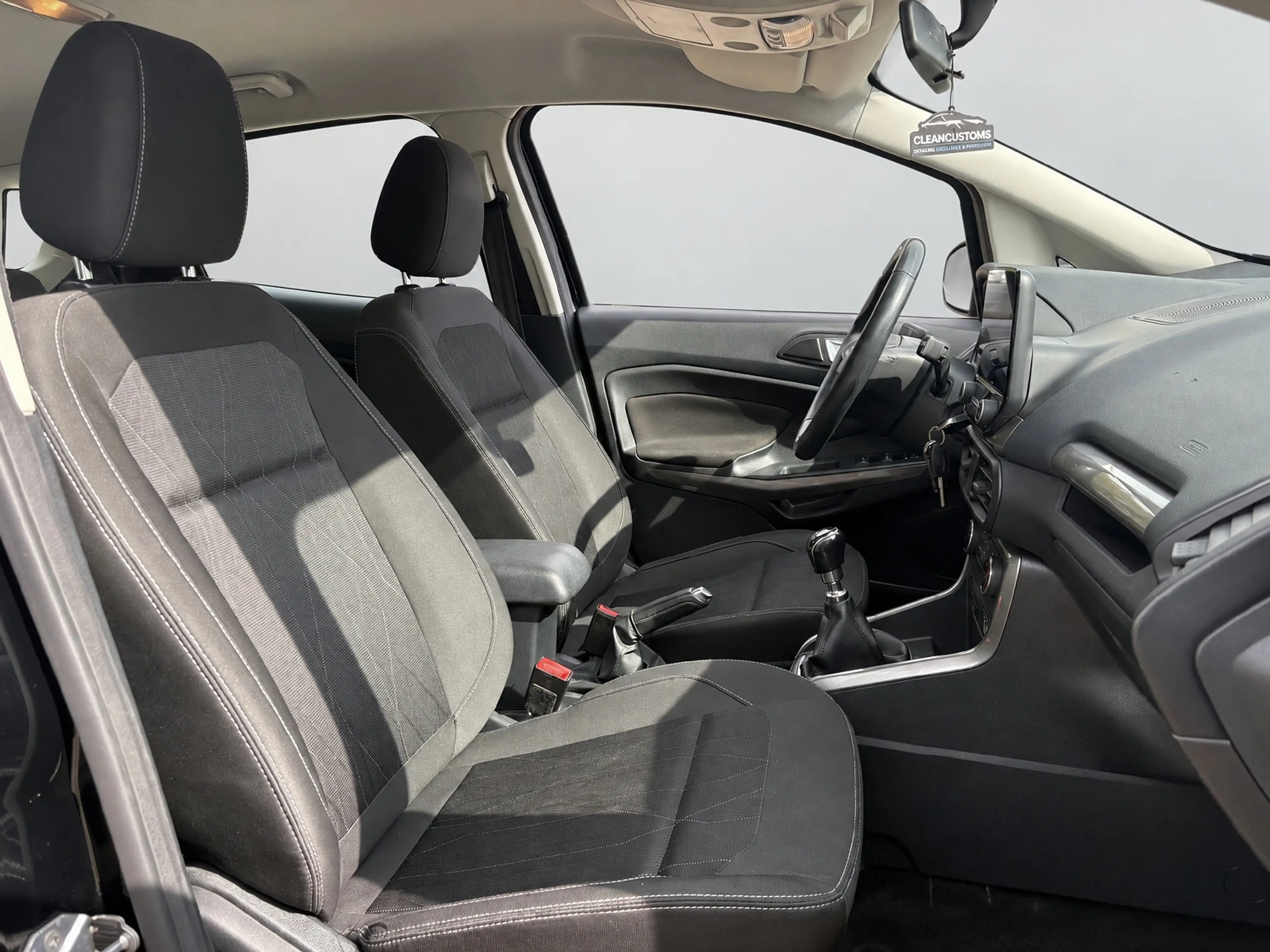 Ford EcoSport 1.0 EcoBoost Trend Ultimate — photo 12