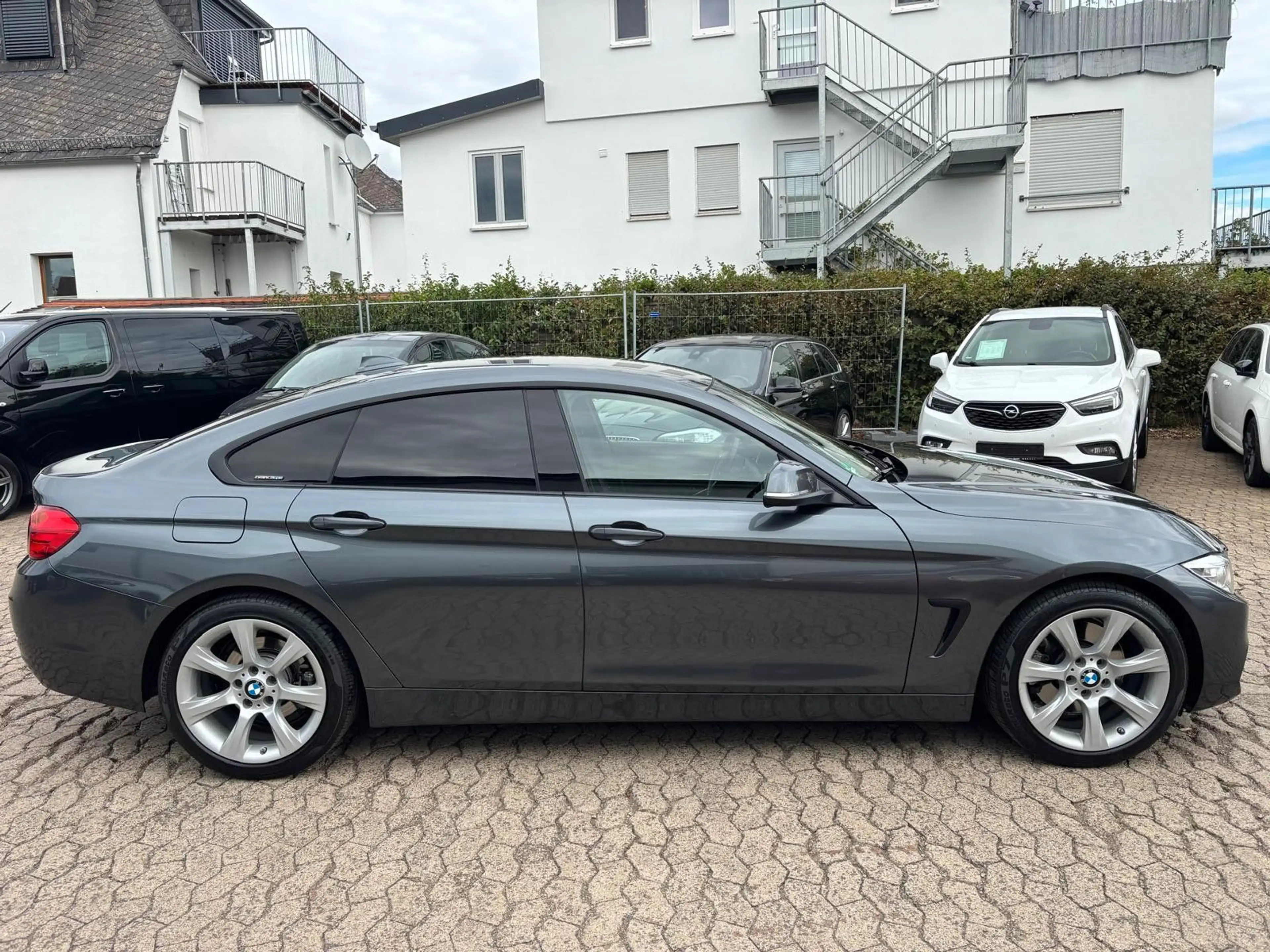 BMW 430 i Gran Coupé Advantage | 1.Hd | Neuwertig — photo 5