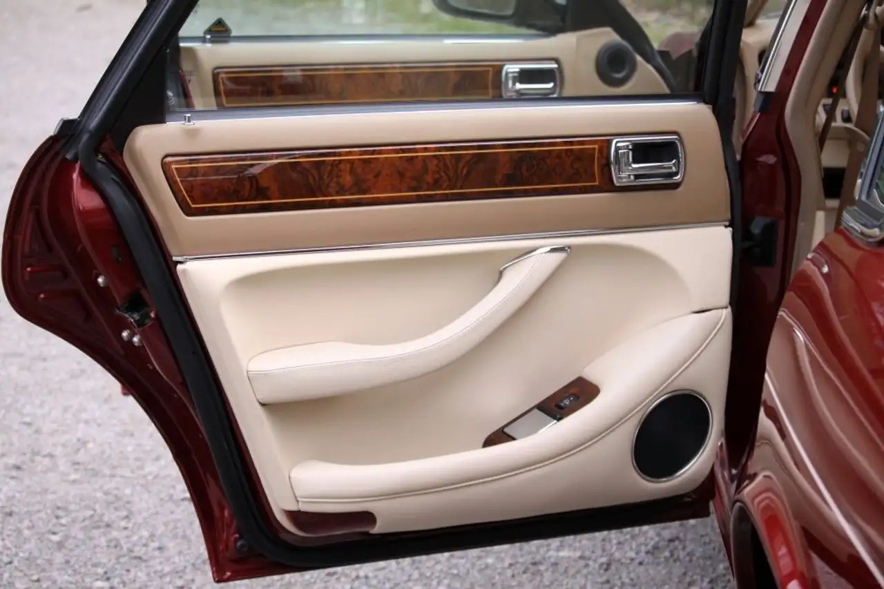 Jaguar Daimler Six mit 3 Jahren Garantie, foto 6
