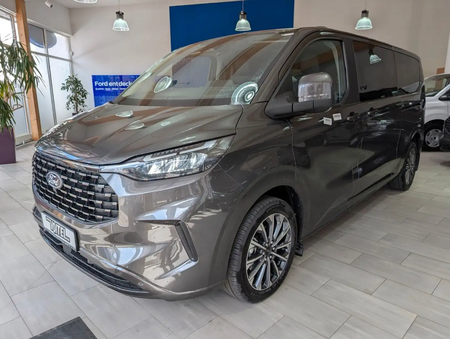 Ford Tourneo Custom Tit. 2.0 L2 NEUES MODELL Grau - 1