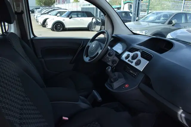 Renault Express view 17