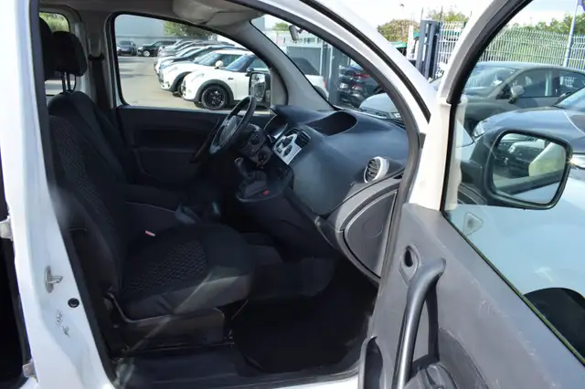 Renault Express view 18