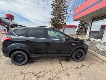 4WD 4dr SE