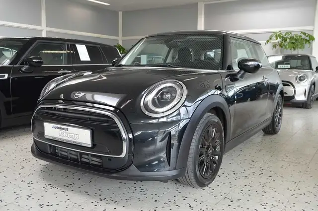 MINI 3-TÜRER Mini One Blackyard