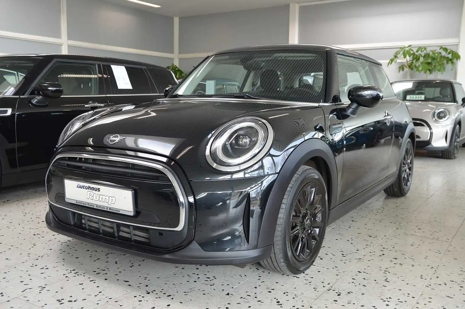 MINI 3-TÜRER Mini One Blackyard Zwart - 1