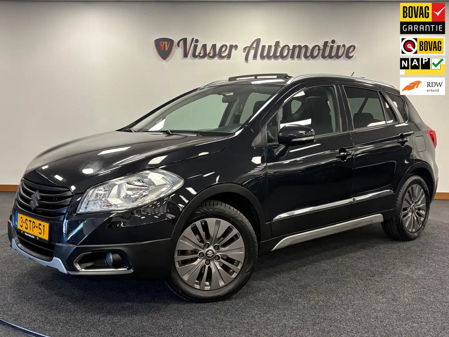 Suzuki SX4 S-Cross 1.6 Exclusive*NAP*Panoramadak*Airco*PDC*Trekhaak* Zwart - 1