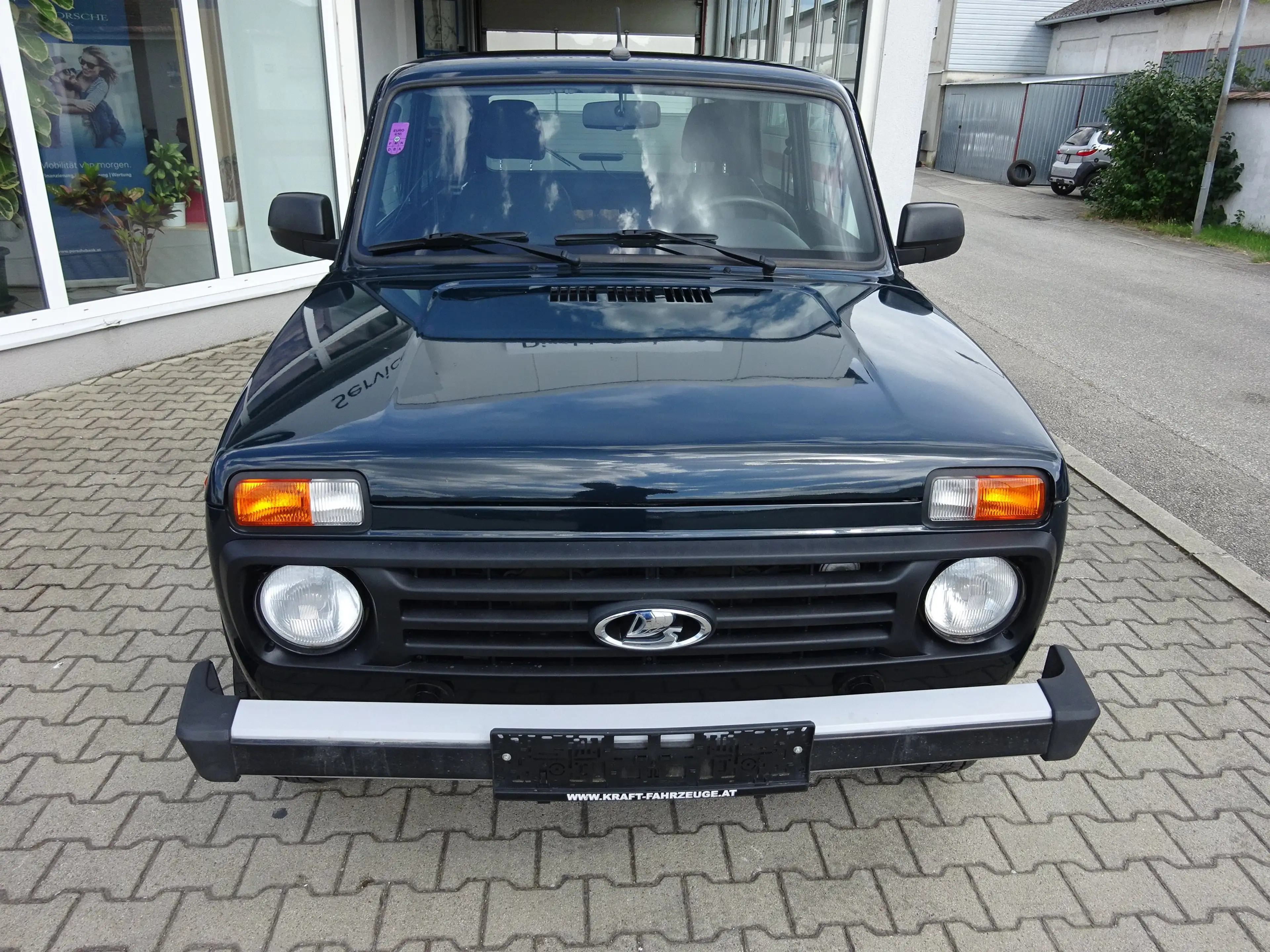 Lada Taiga 4x4 1,7 Austria Jagd Edition — photo 3